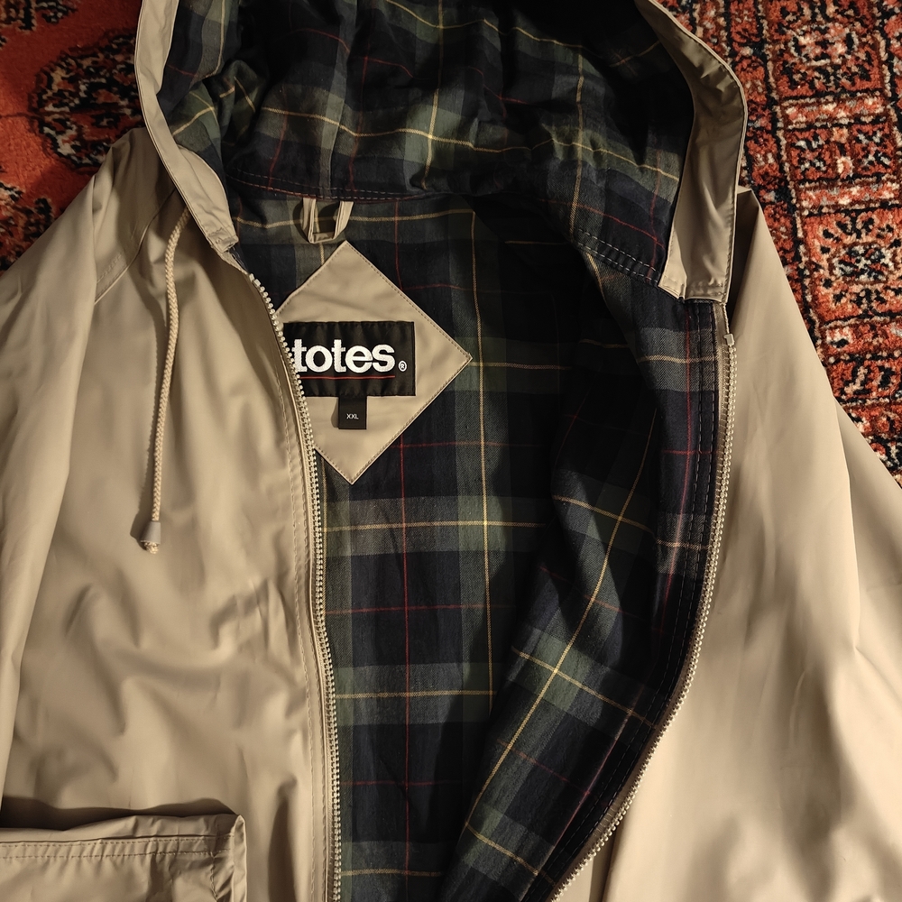 Totes Men's Tan Hooded Jacket - Picture 3 of 5